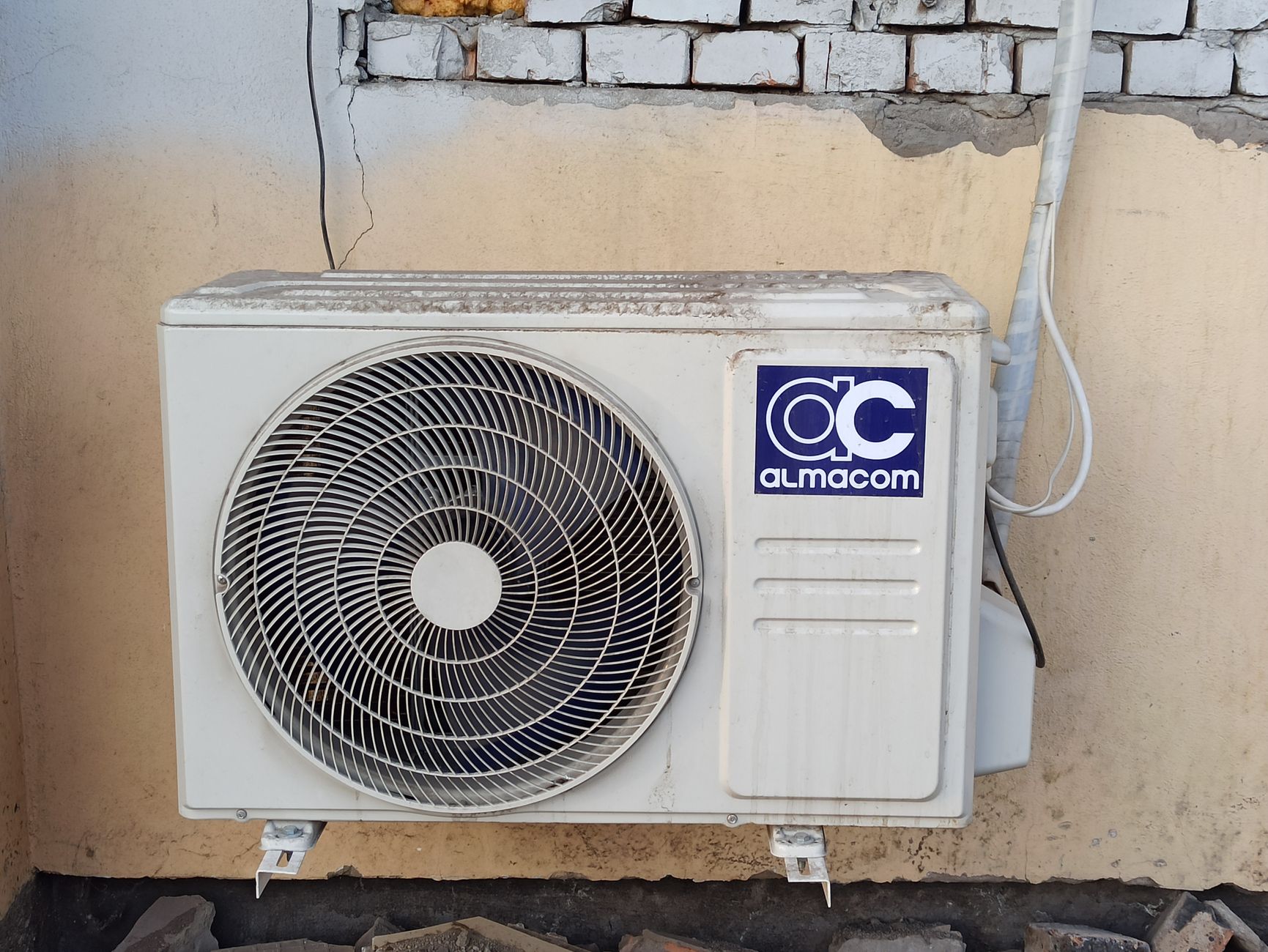 Por qué instalar aire acondicionado en Cali exige más que solo colgar una unidad en la pared