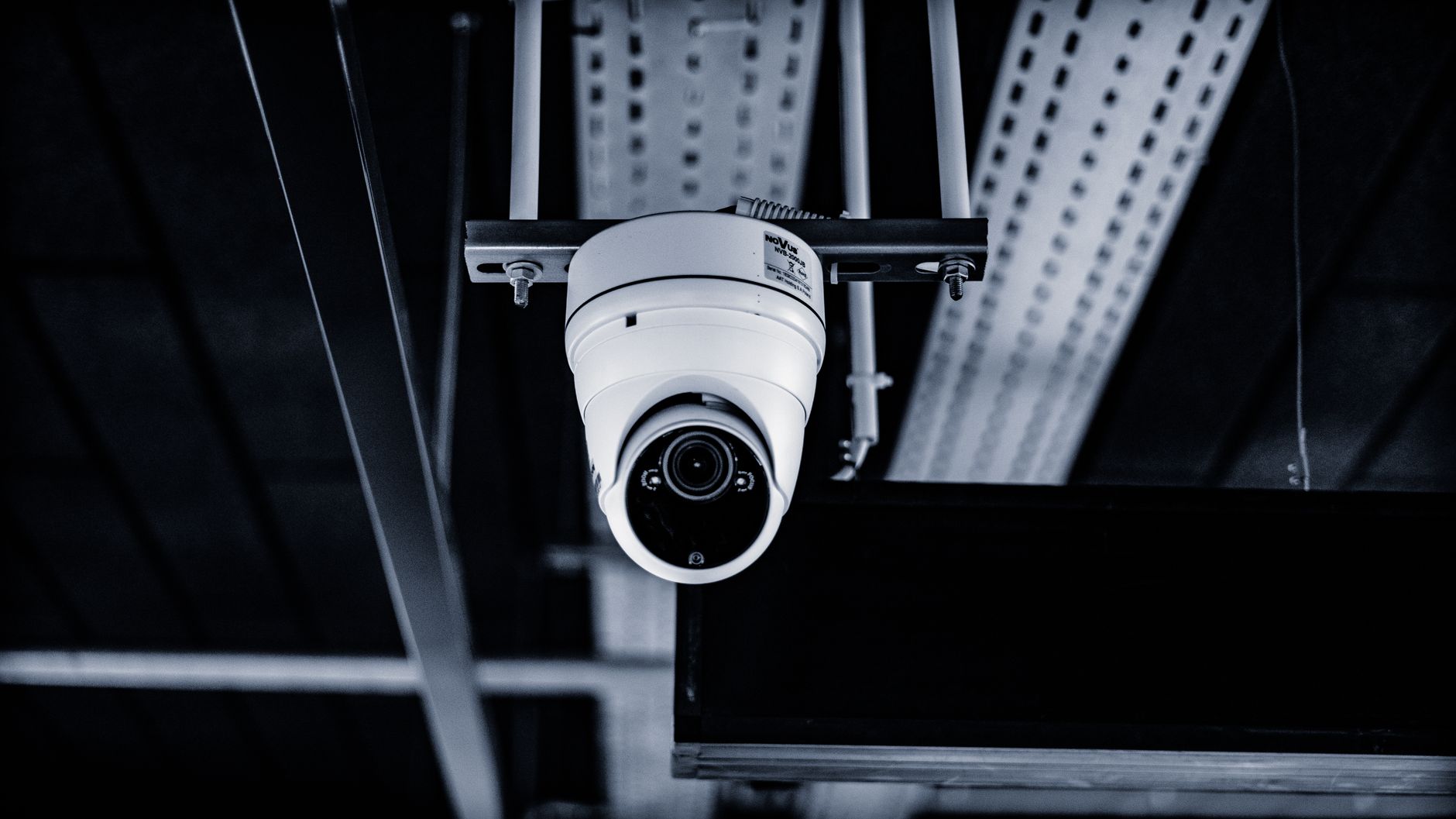 Errores Críticos en Instalaciones de Cámaras de Seguridad en Cali que Cuestan Caro